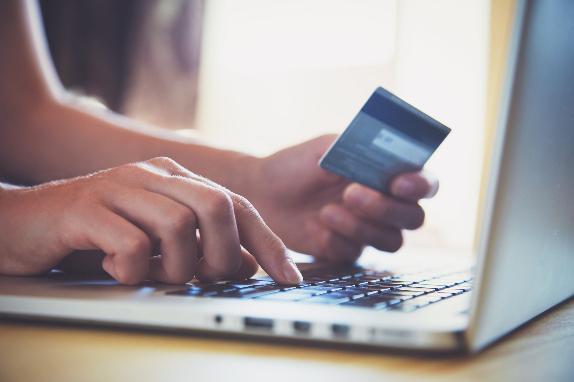 How to Stay Safe When Shopping Online