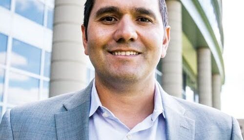 Mauricio Pincheira and the HACR Young Hispanic Corporate Achievers Award: What Recognition Reflects